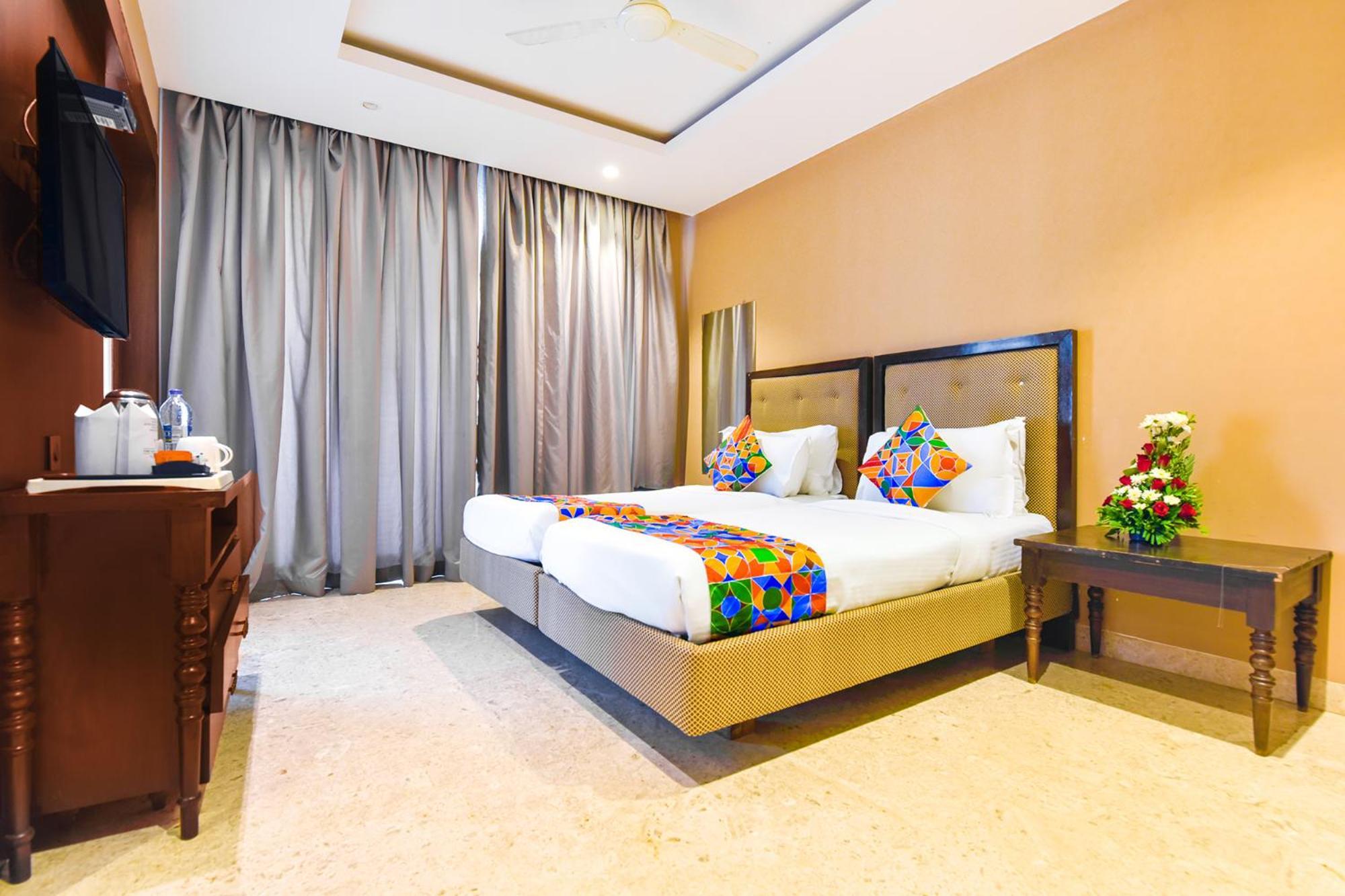 Fabhotel Prime The King'S Court - Nr Calangute Beach Esterno foto