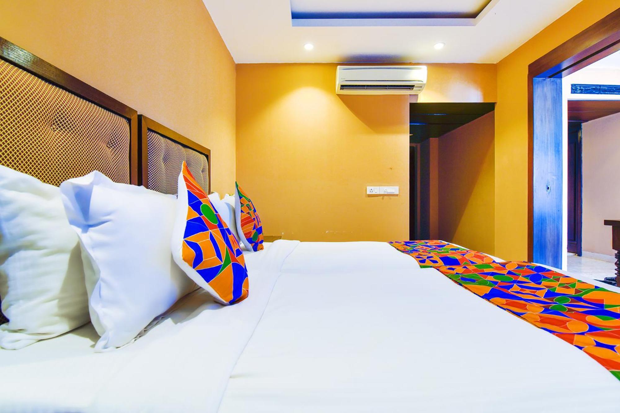 Fabhotel Prime The King'S Court - Nr Calangute Beach Esterno foto