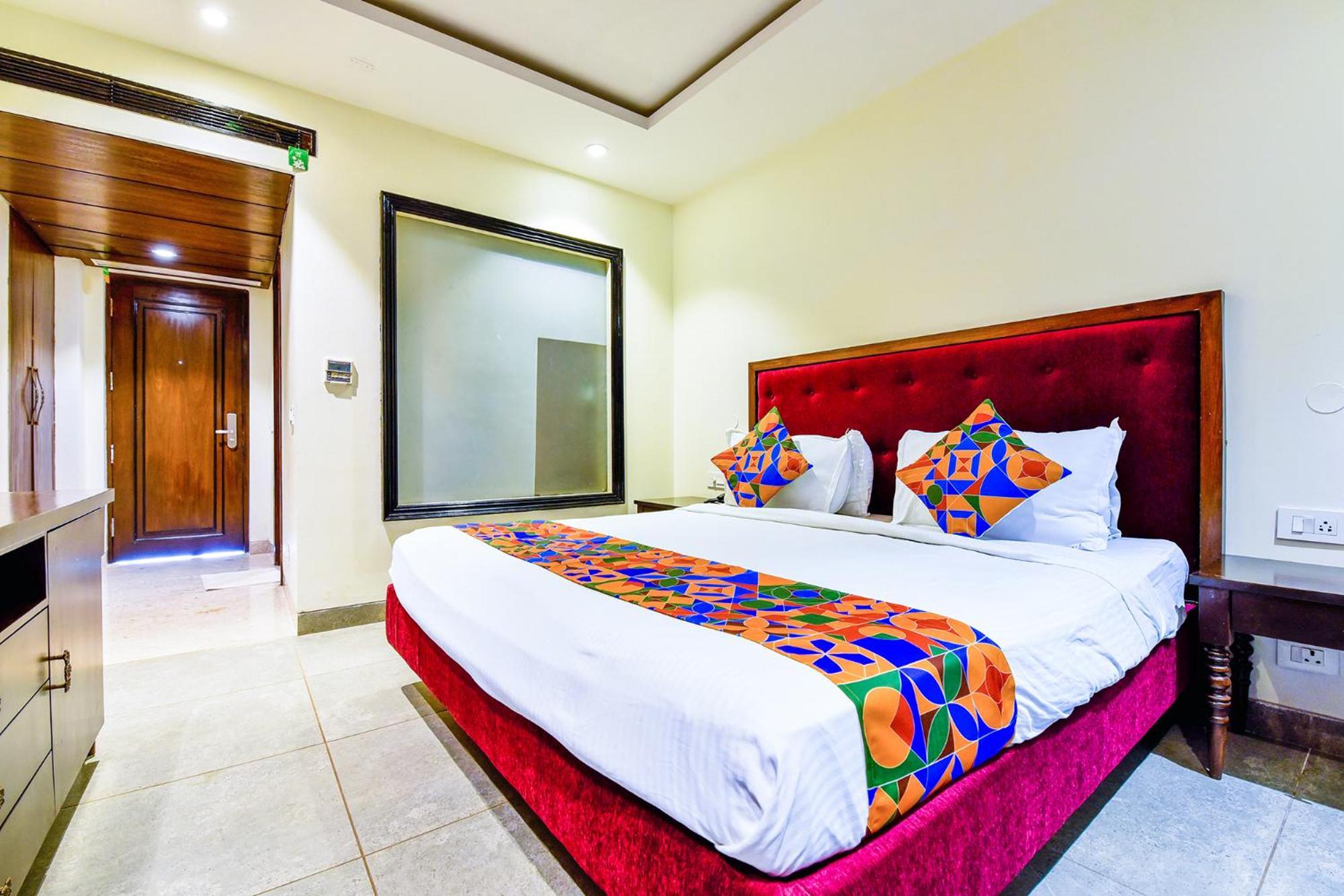 Fabhotel Prime The King'S Court - Nr Calangute Beach Esterno foto
