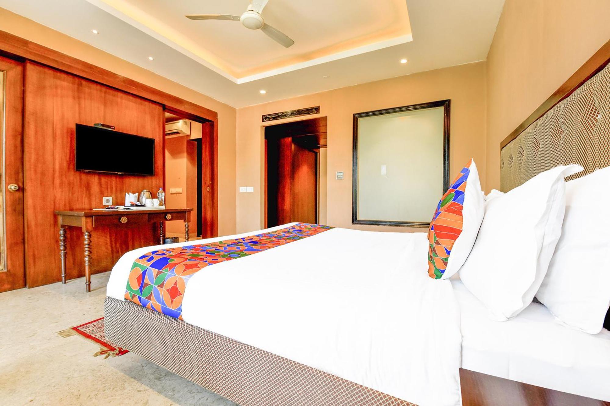 Fabhotel Prime The King'S Court - Nr Calangute Beach Esterno foto