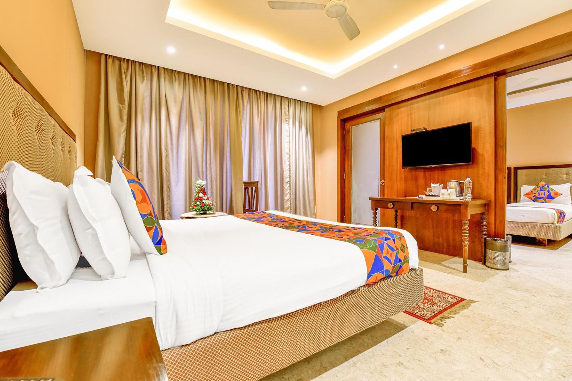 Fabhotel Prime The King'S Court - Nr Calangute Beach Esterno foto